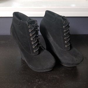 Delicacy Black Suede Wedge Lace-up Booties